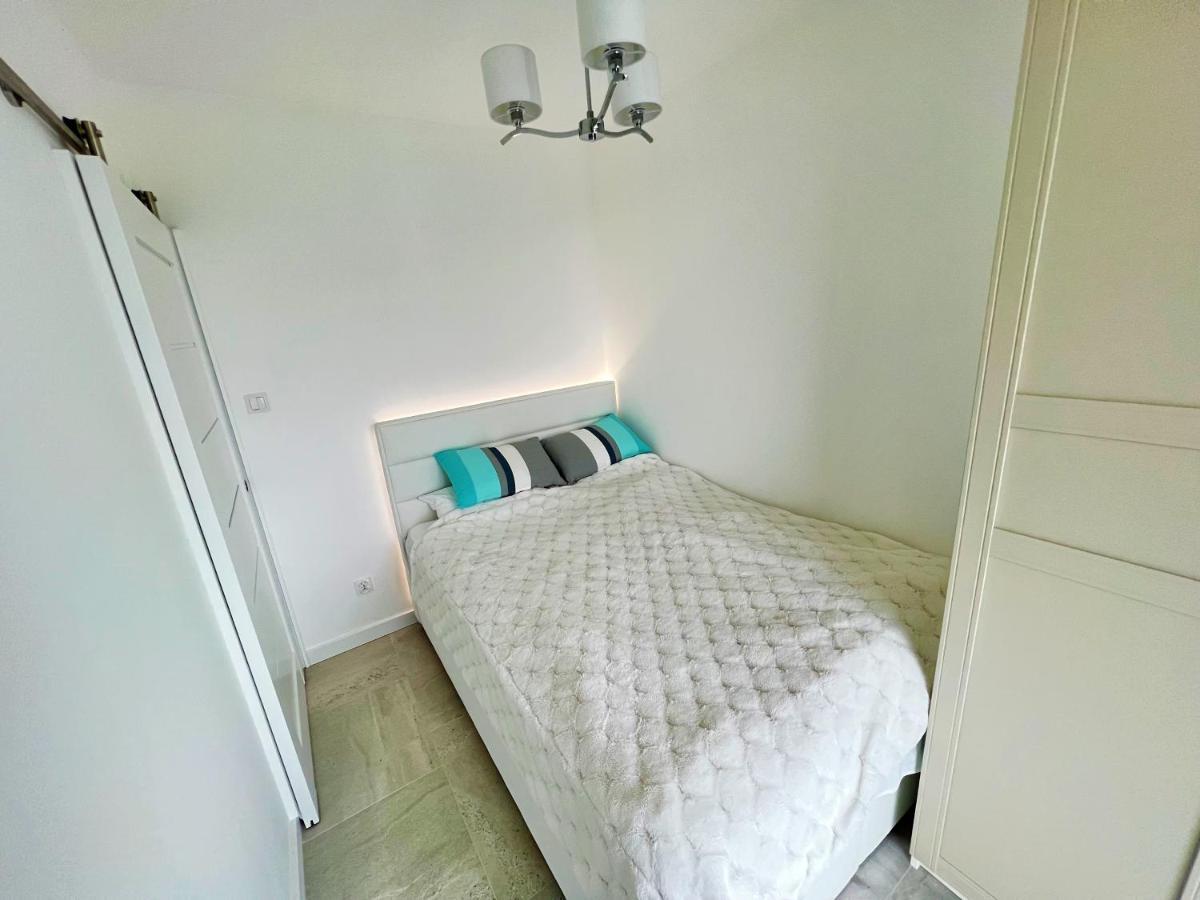 Apartament Vip Sztutolo Z Basenem Sztutowo Exterior photo